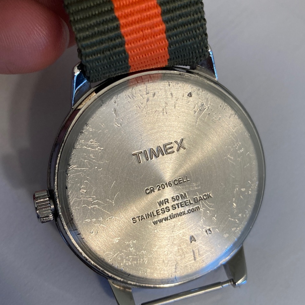 Timex Indiglo watch, black dial, new olive green and orange striped nato strap - Picture 10 of 11